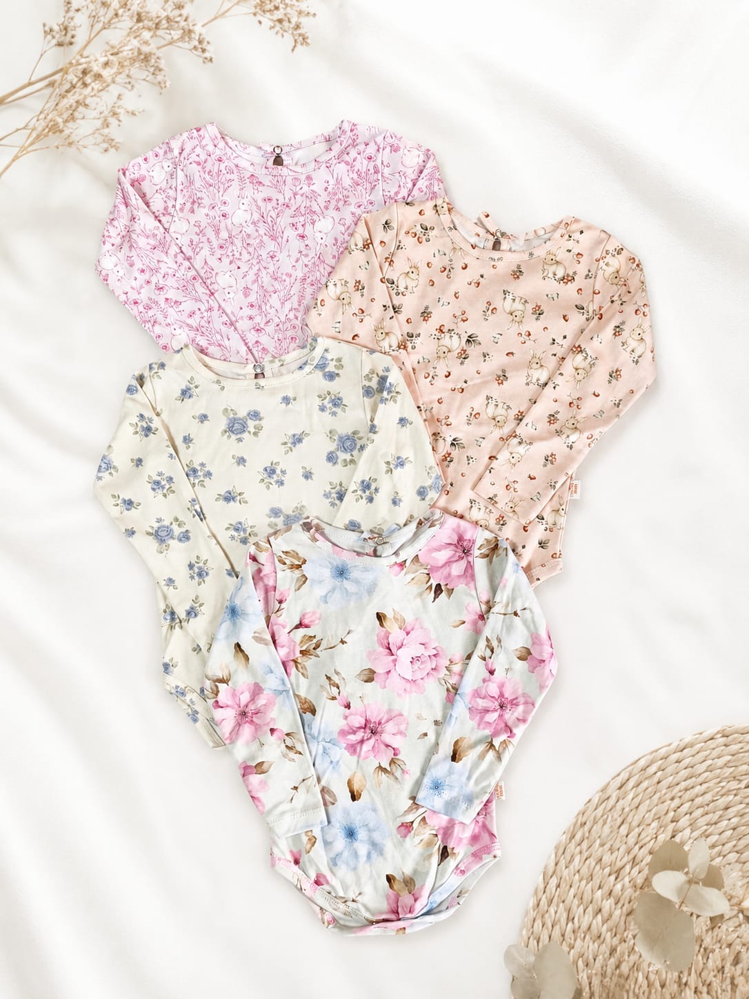 Body camiseta algodón estampado — conejitos durazno de TULIPA BEBÉS