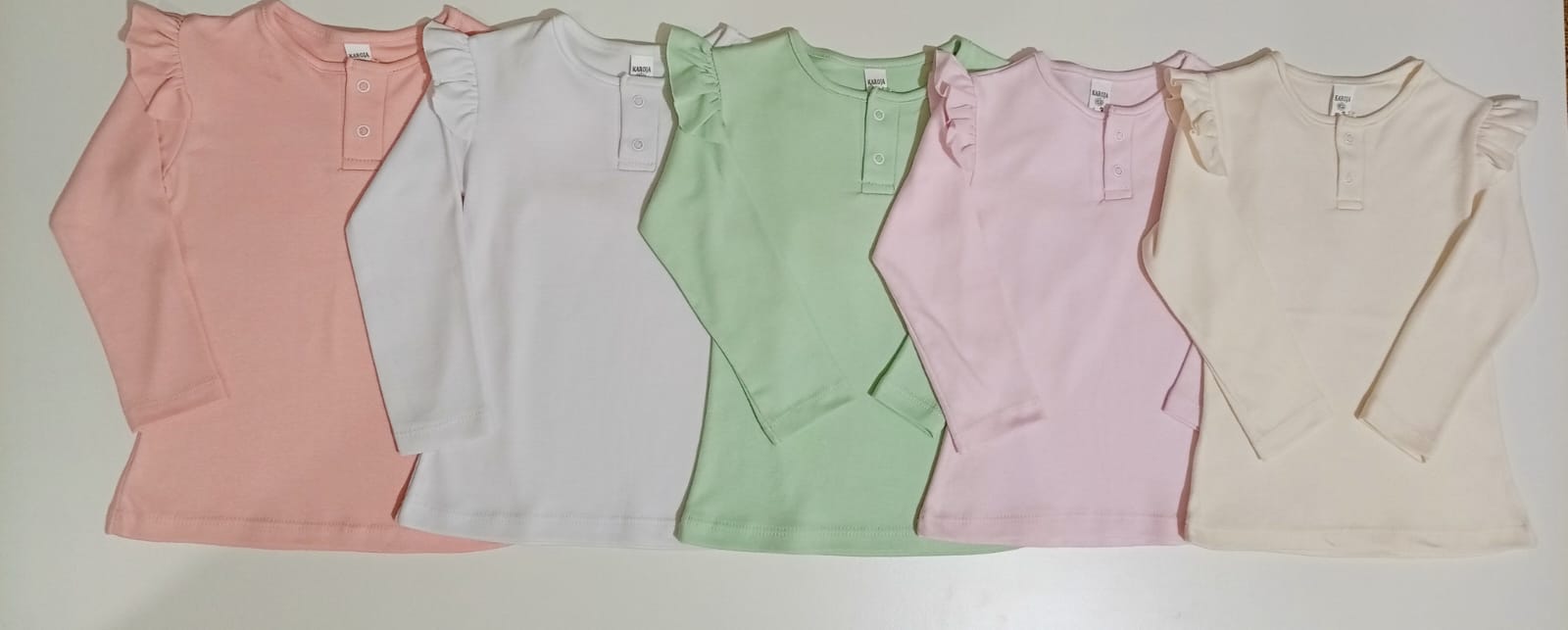 Camiseta algodón liso — colores pastel de TULIPA BEBÉS